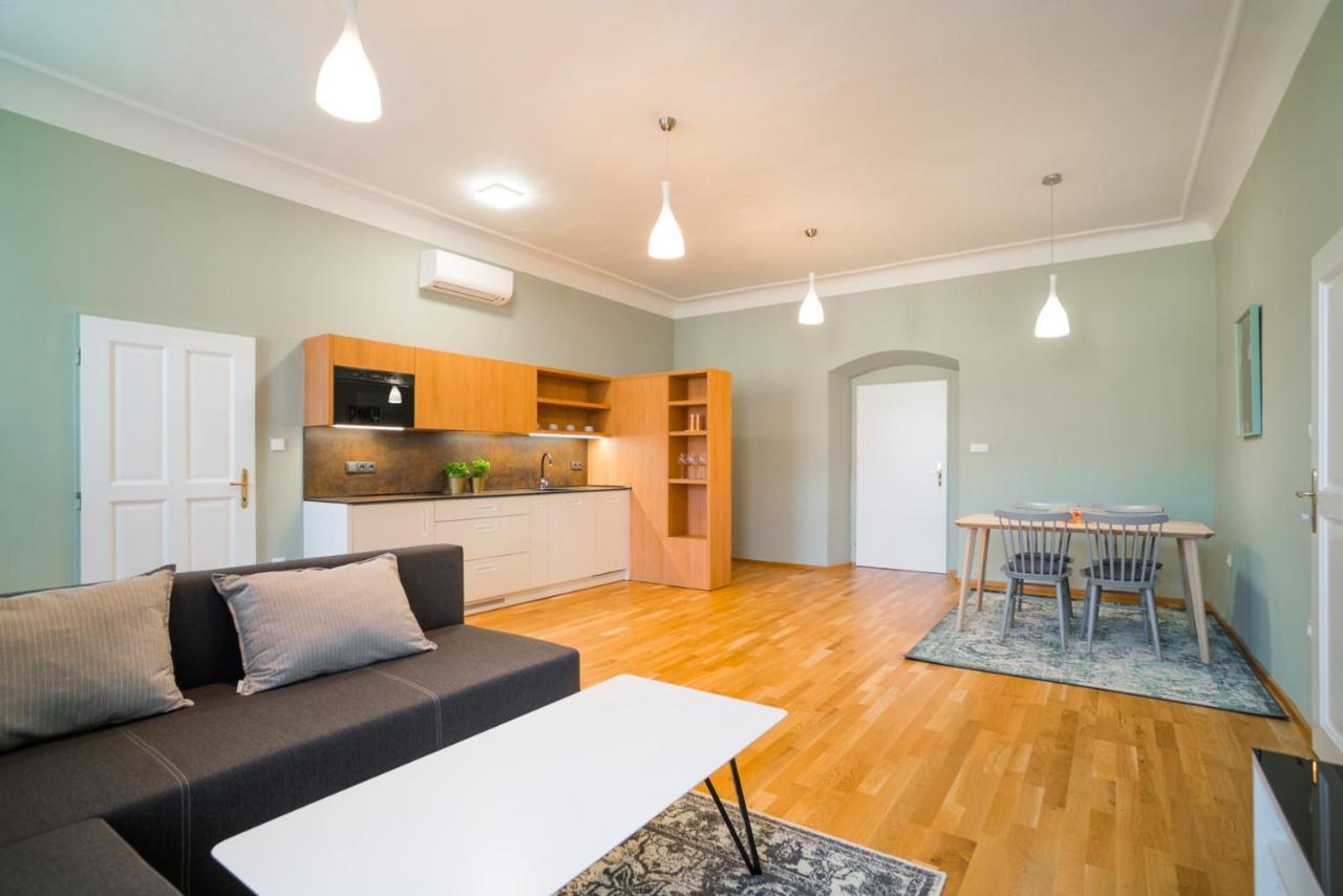 Apartment Na Knizeci Ceste