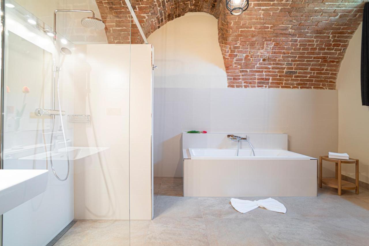 Na Knizeci Ceste Apartment